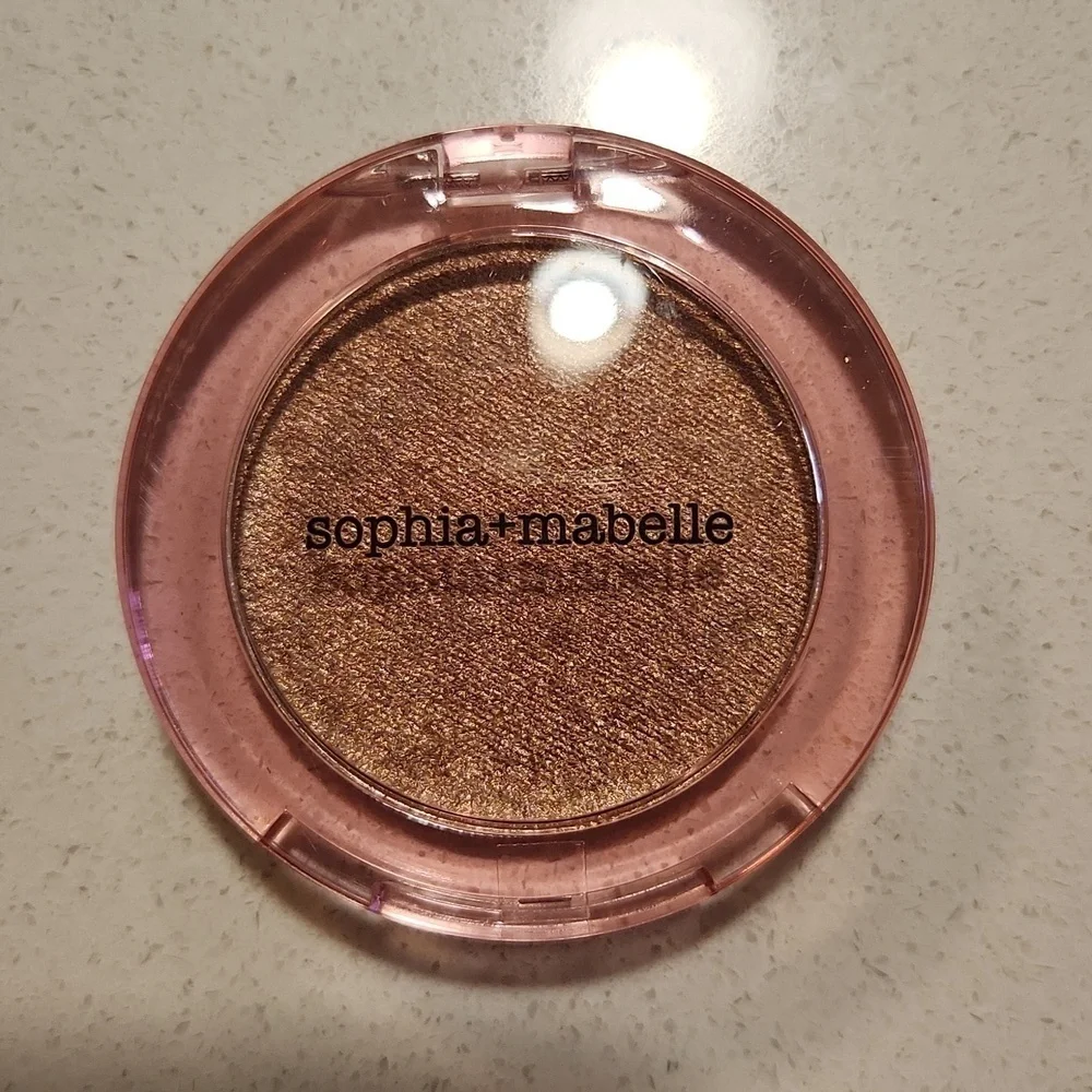 New Makeup Bundle Highlighter Bronzer Eyeshadow Sophia + Mabelle Araceli